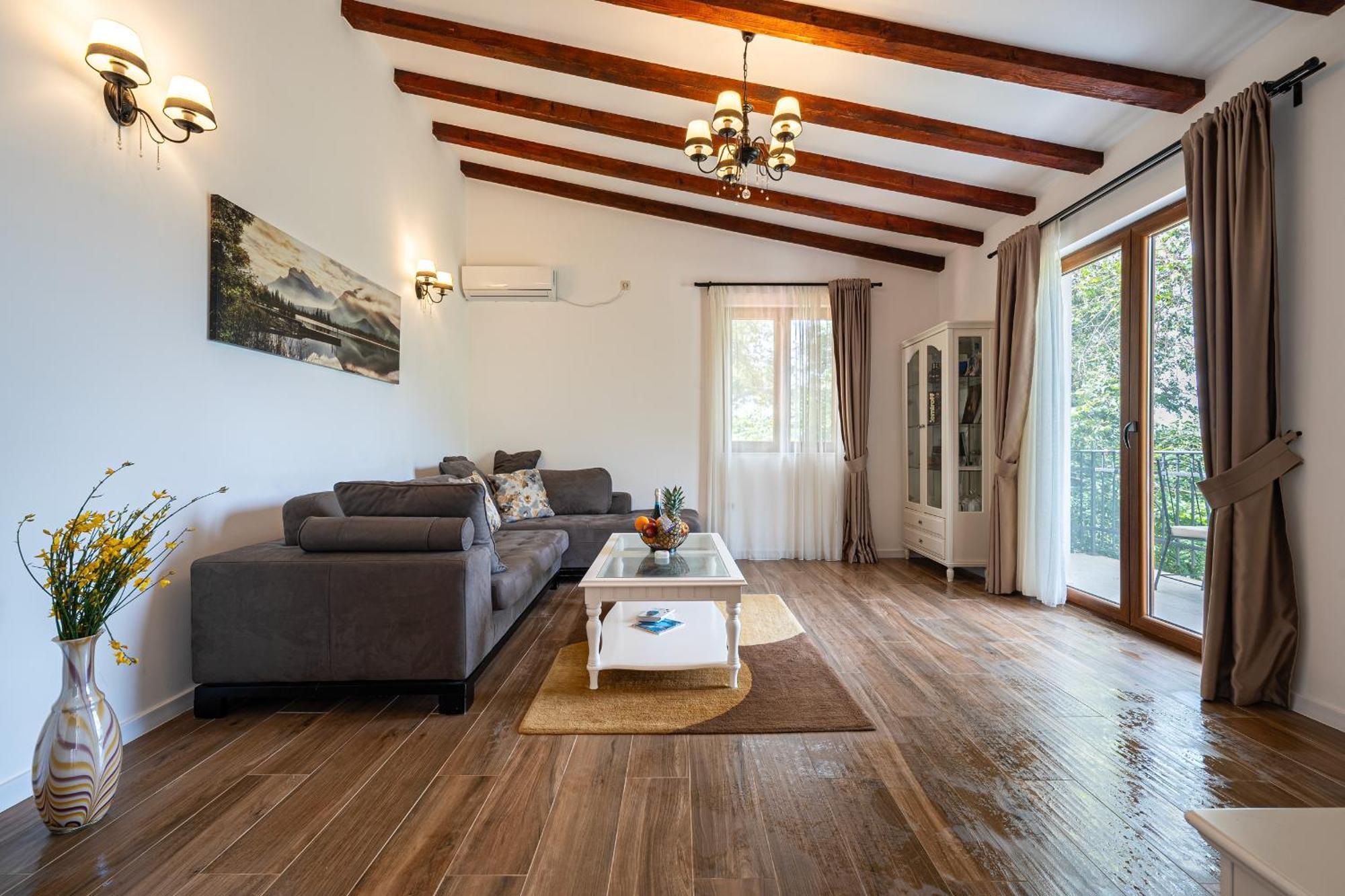 Sunset & Sunrise Villas In Stanisici-Two Villas With Common Pool Budva Eksteriør billede
